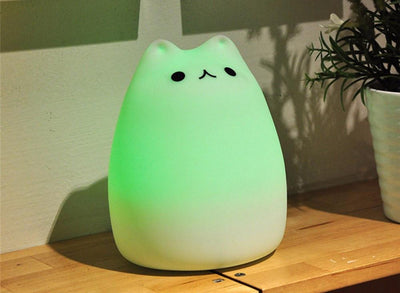 Attractive Color Changing Cat Lamp